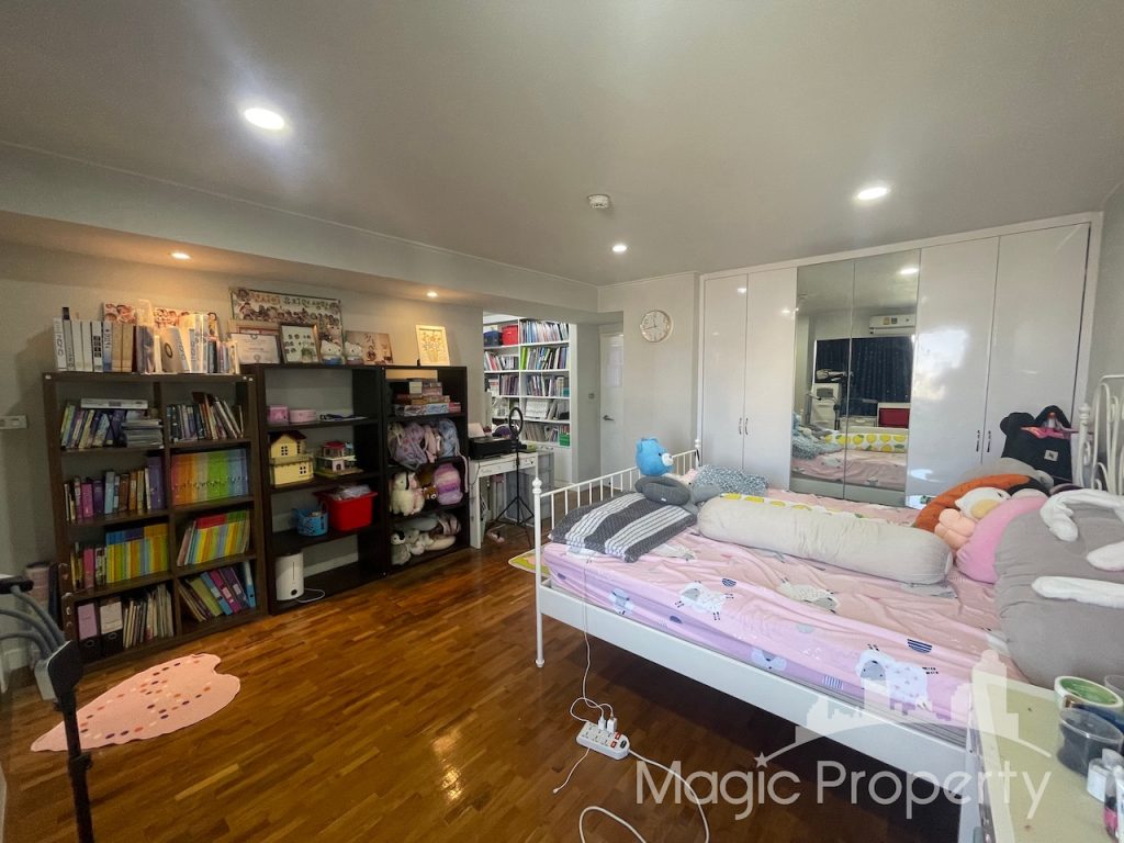 Property Image – Casa Viva Condominium