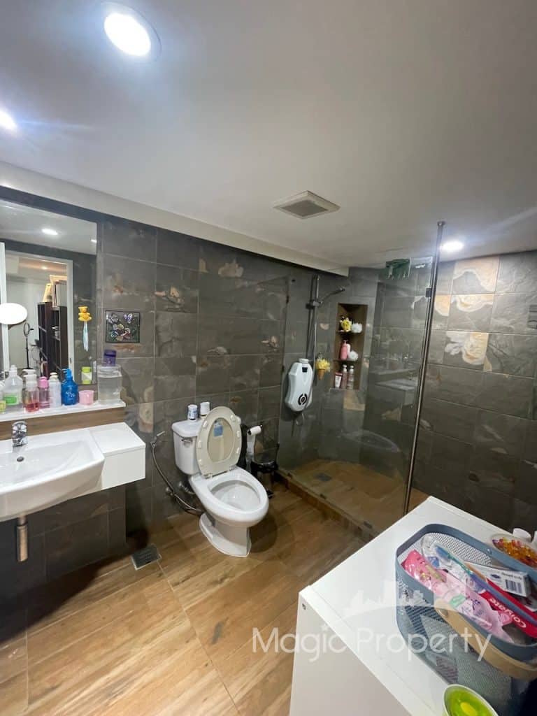 Property Image – Casa Viva Condominium