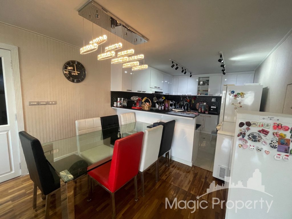 Property Image – Casa Viva Condominium