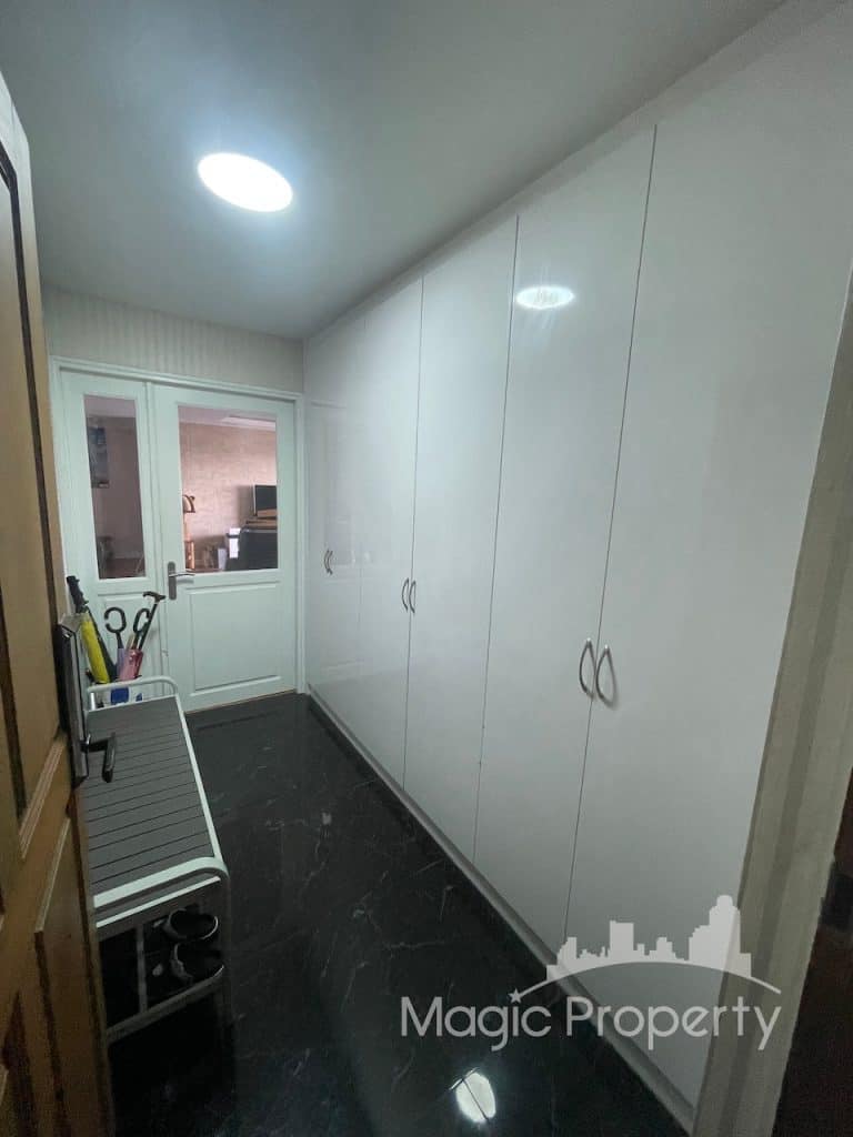 Property Image – Casa Viva Condominium