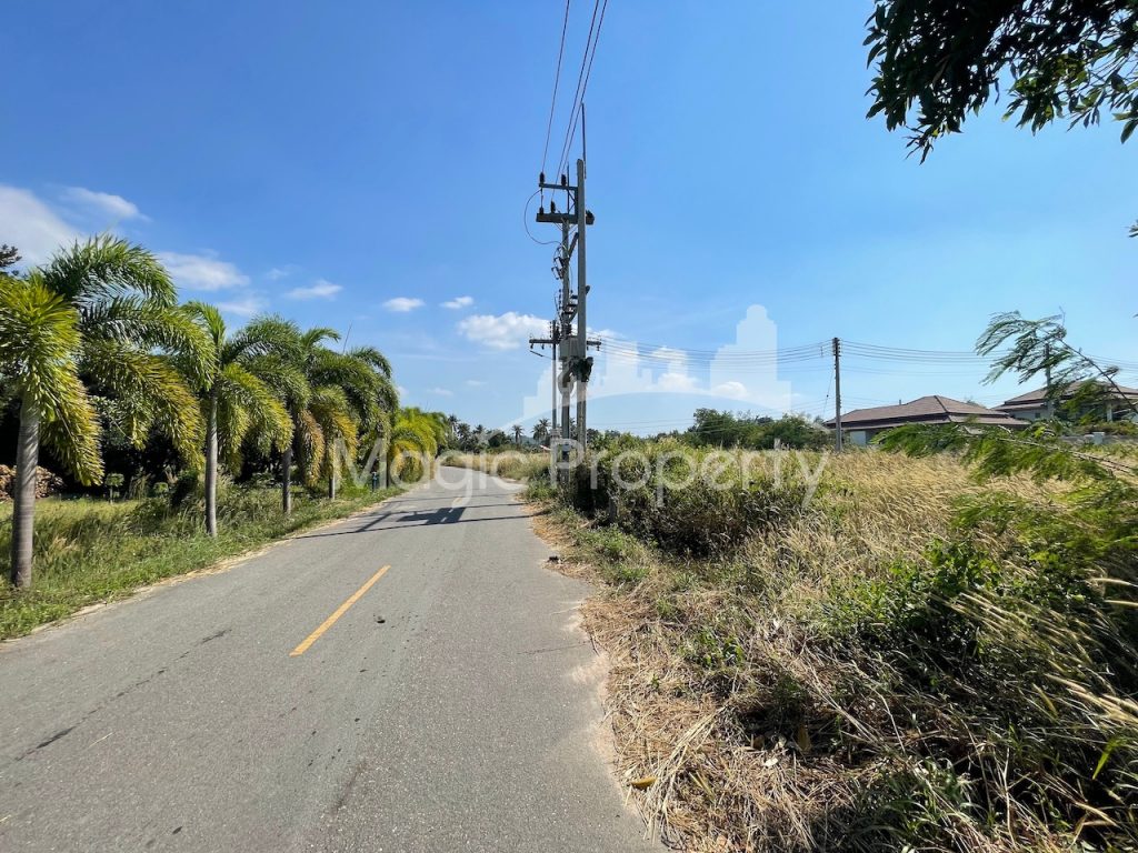 2-1-68 Rai-Ngan-Sq.wah Land for Sale in Bang Sare. Located at Soi Kan Sut, Bang Sare Subdistrict, Sattahip District, Chonburi 20250, Thailand