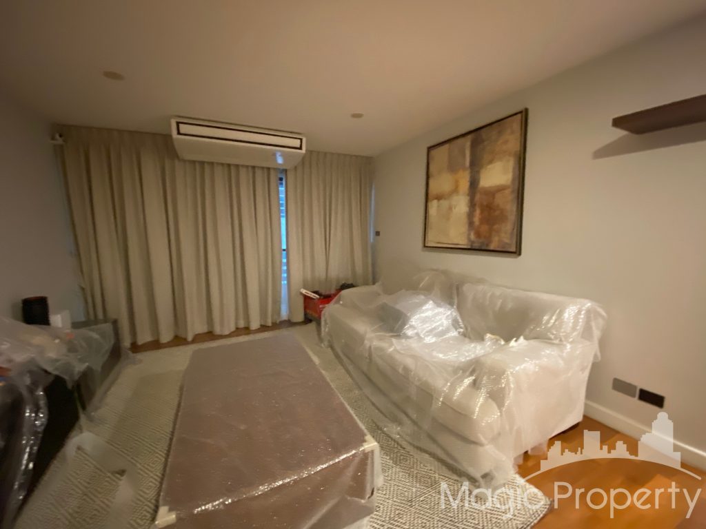2 Bedroom Condominium For Sale in Le Premier 2. Located at Sukhumvit 59, Khlong Tan Nuea, Watthana, Bangkok 10110. Near BTS Thong Lo...