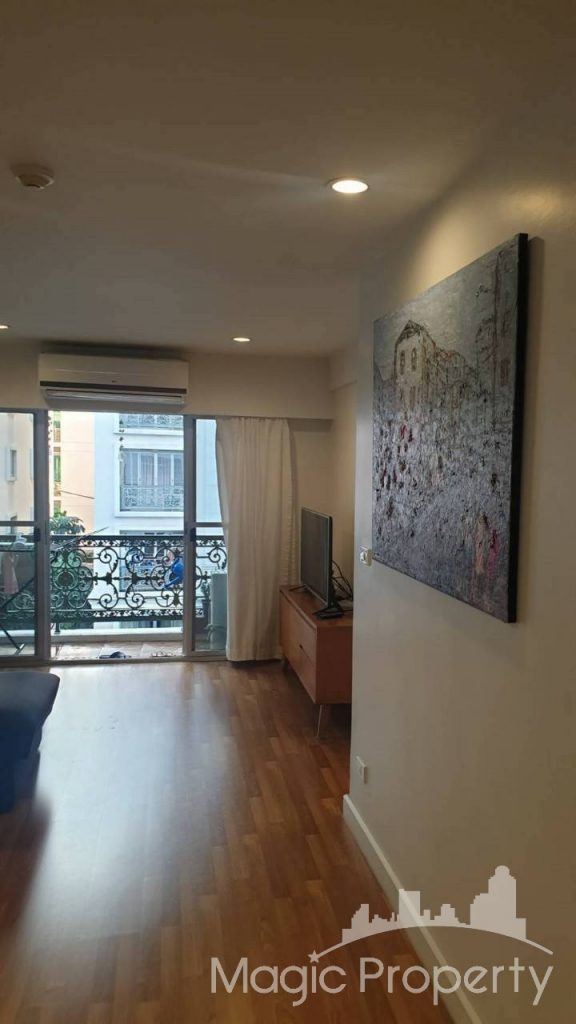 2 Bedroom For Sale in Brighton Place Condominium. Located at Rama 9 road, Khwaeng Bang Kapi, khet Huai Khwang, Bangkok 10310