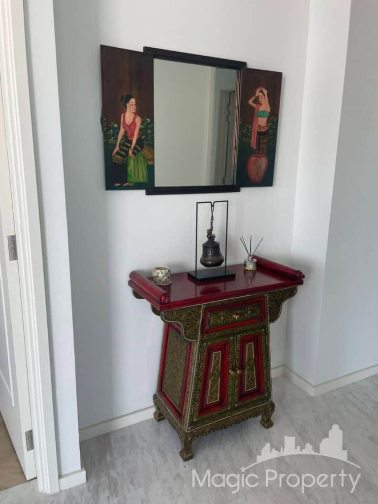 2 Bedroom Condominium For Rent in Four Seasons Private Residences. Located at Charoen Krung Road, Khwaeng Yan Nawa, Khet Sathon, Bangkok....