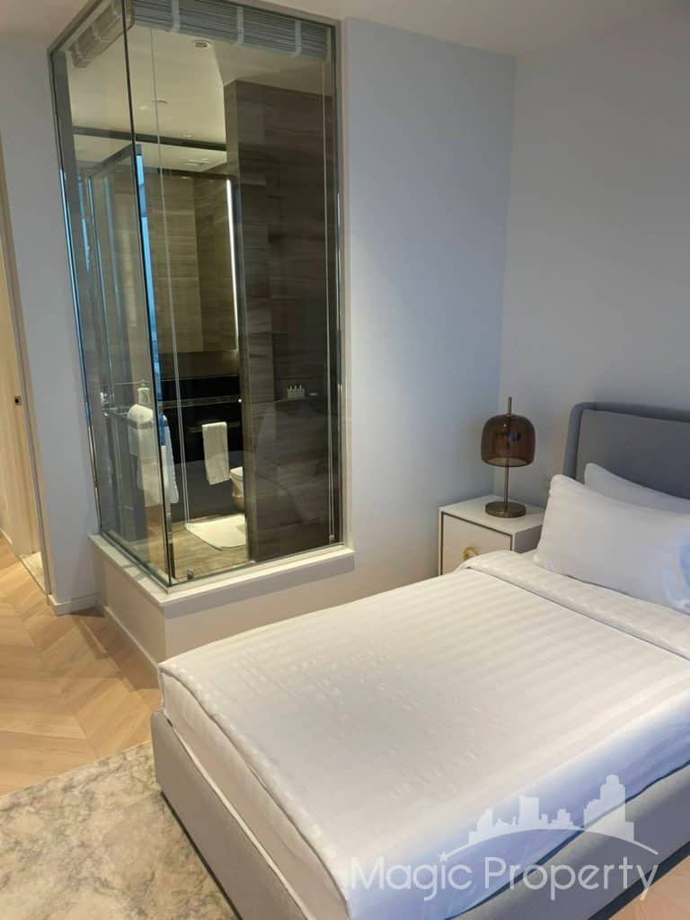 2 Bedroom Condominium For Rent in Four Seasons Private Residences. Located at Charoen Krung Road, Khwaeng Yan Nawa, Khet Sathon, Bangkok....