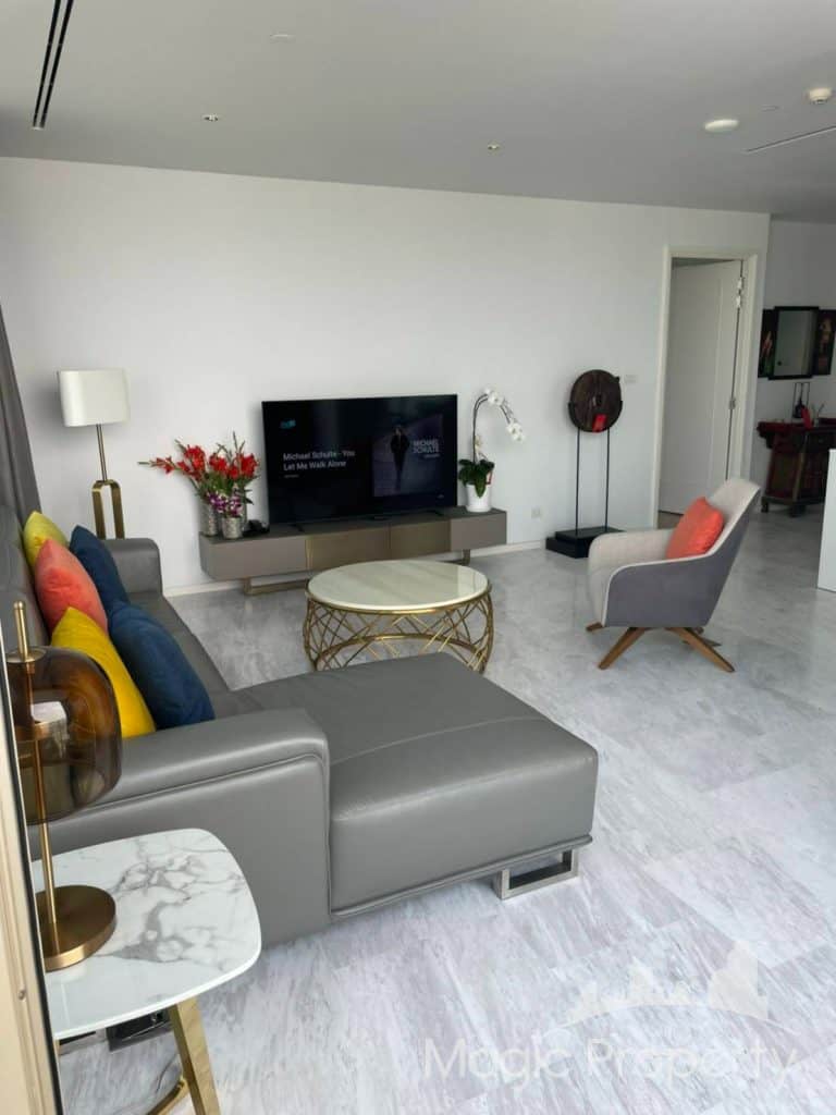 2 Bedroom Condominium For Rent in Four Seasons Private Residences. Located at Charoen Krung Road, Khwaeng Yan Nawa, Khet Sathon, Bangkok....