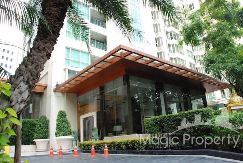 Studio for Sale in The Address Chidlom. Located at Phloen Chit Rd, Lumphini, Pathum Wan District, Bangkok 10110...