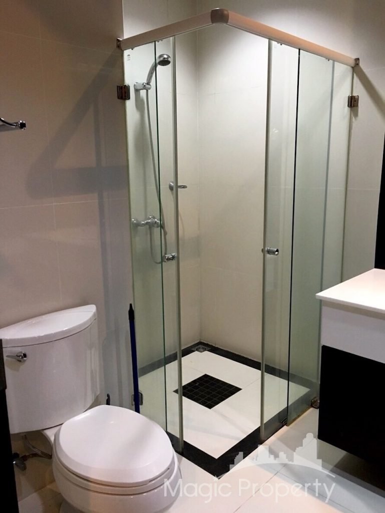 Property Image – The Address Chidlom