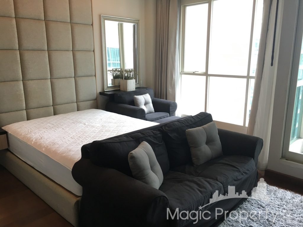 Studio for Sale in The Address Chidlom. Located at Phloen Chit Rd, Lumphini, Pathum Wan District, Bangkok 10110...