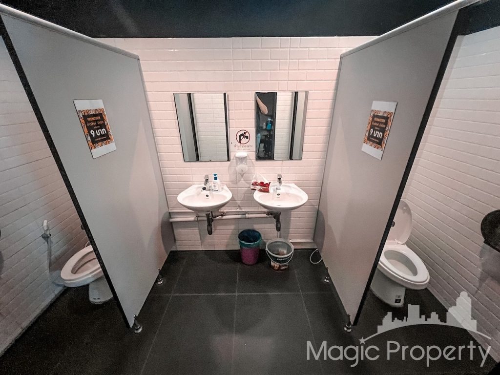 Property Image – Commercial Building on Ekkamai Sukhumvit 63 For Sale