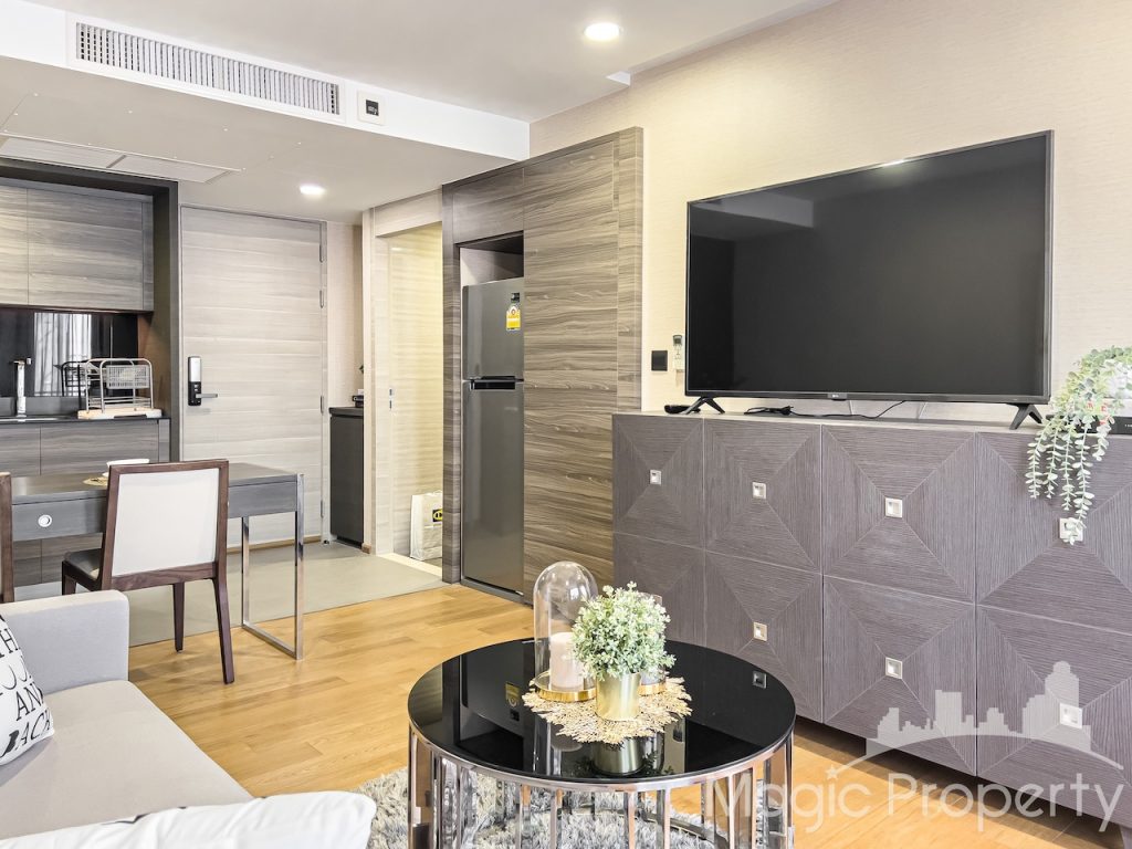 1 Bedroom Condominium For Rent in Klass Langsuan. Located at Soi Langsuan, Lumphini, Pathum Wan, Bangkok. Close to BTS Chit Lom 500 Meters.