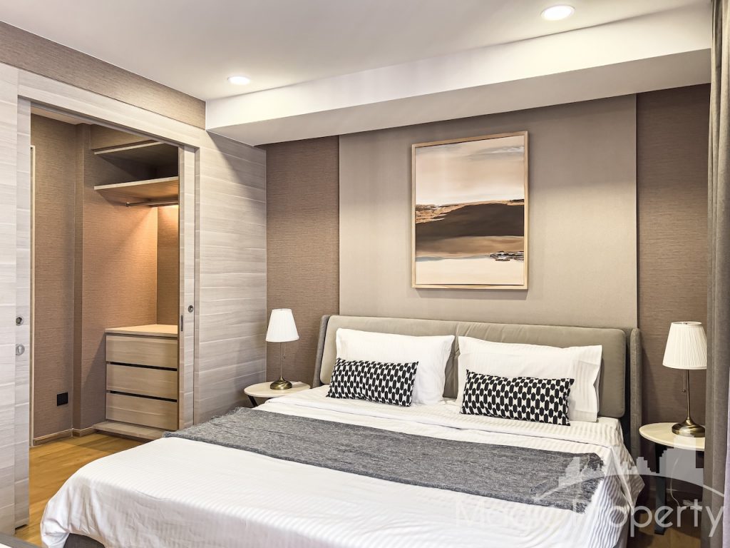 1 Bedroom Condominium For Rent in Klass Langsuan. Located at Soi Langsuan, Lumphini, Pathum Wan, Bangkok. Close to BTS Chit Lom 500 Meters.