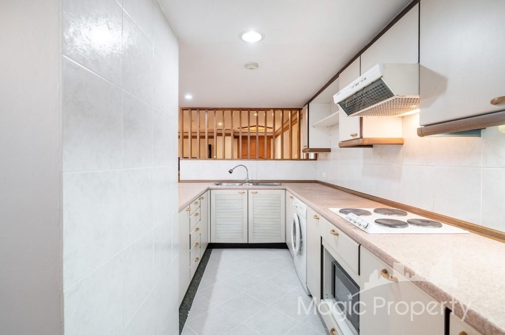 Property Image – United Tower Thonglor