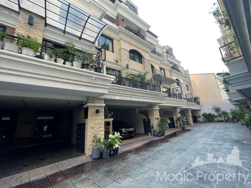 3 Bedrooms Townhouse for Sale in Evanston Thonglor 25, Khlong Tan Nuea, Watthana, Bangkok