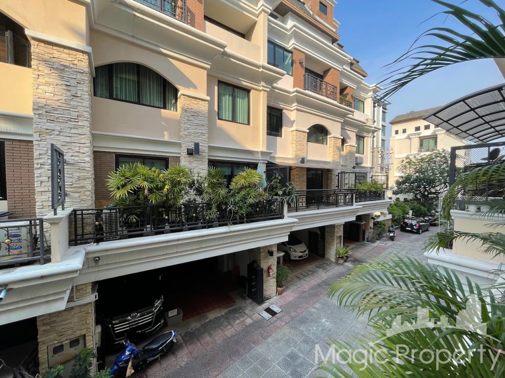 Evanston Thonglor 25 Townhouse For Rent - Property Code MGP720R, 3 Bedrooms 3 Bathrooms, Living Area 400 sqm, Fully Furnished House...