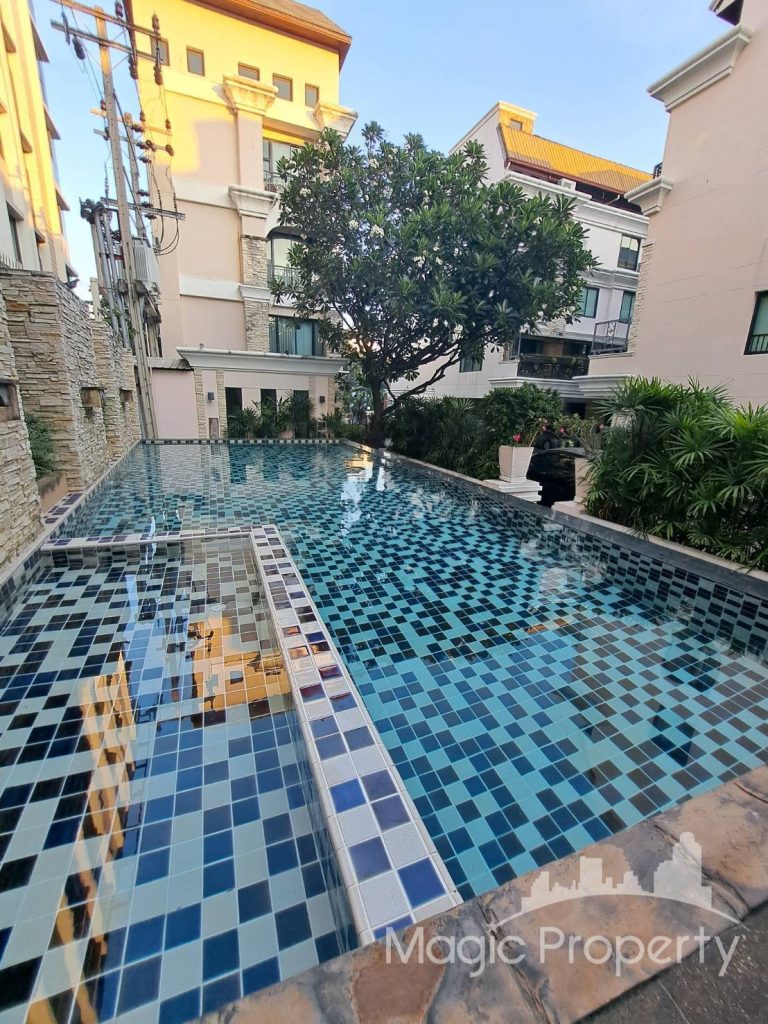Evanston Thonglor 25 Townhouse For Rent - Property Code MGP720R, 3 Bedrooms 3 Bathrooms, Living Area 400 sqm, Fully Furnished House...