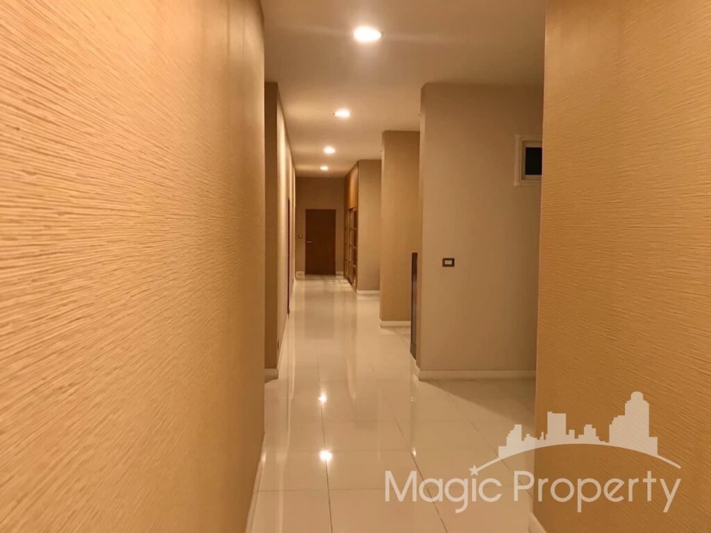 Property Image – House For Sale in Windmill Village Bang Na