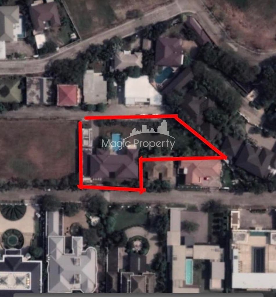 Property Image – House For Sale in Windmill Village Bang Na