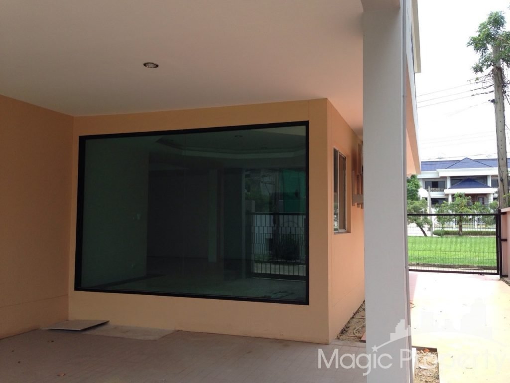 Property Image – House For Sale in Windmill Village Banga