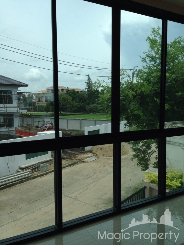 Property Image – House For Sale in Windmill Village Banga