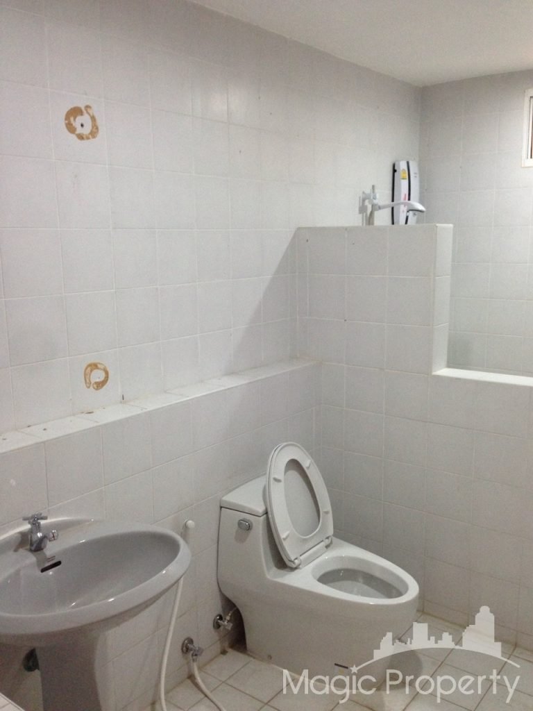 Property Image – House For Sale in Windmill Village Banga