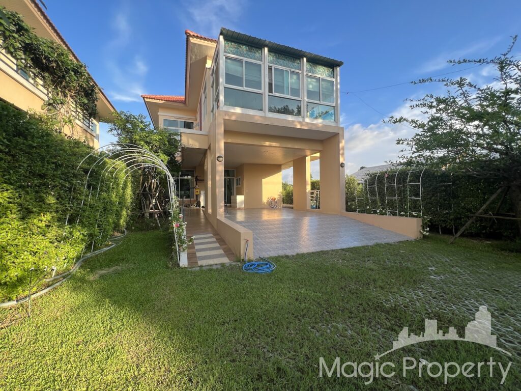 4 Bedrooms Single House For Rent in Windmill Golf Course Bangna(Bangna-Trad rd), Bang Phli Yai, Bang Phli, Samut Prakan..