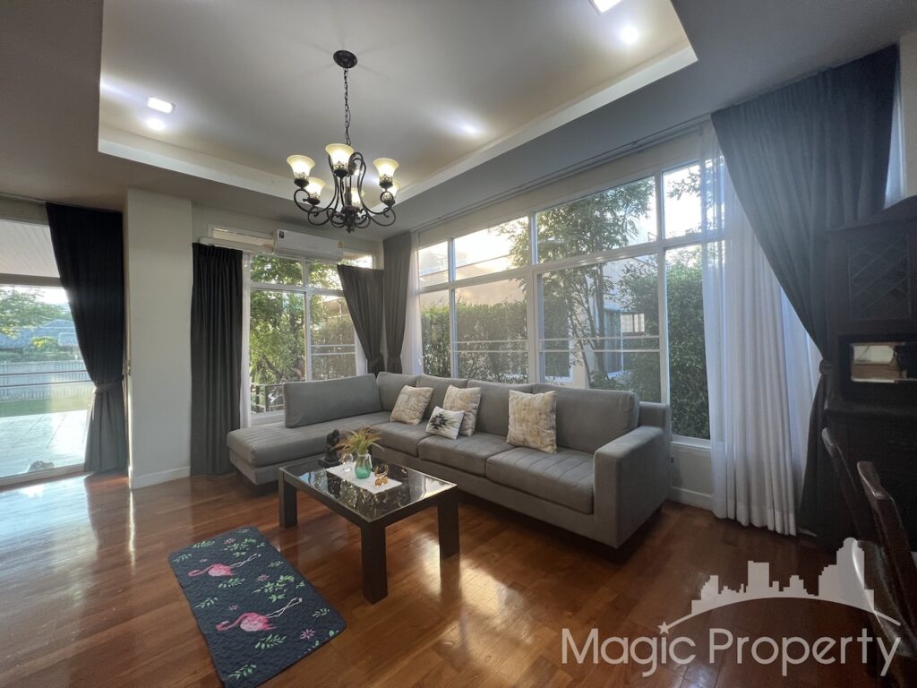 4 Bedrooms Single House For Rent in Windmill Golf Course Bangna(Bangna-Trad rd), Bang Phli Yai, Bang Phli, Samut Prakan..