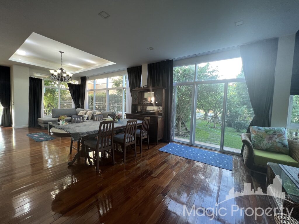 4 Bedrooms Single House For Rent in Windmill Golf Course Bangna(Bangna-Trad rd), Bang Phli Yai, Bang Phli, Samut Prakan..