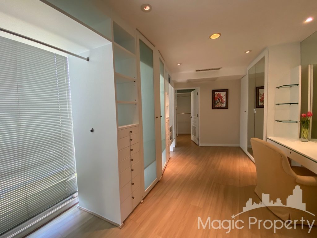 Property Image – House For Sale in Lakewood Country Club