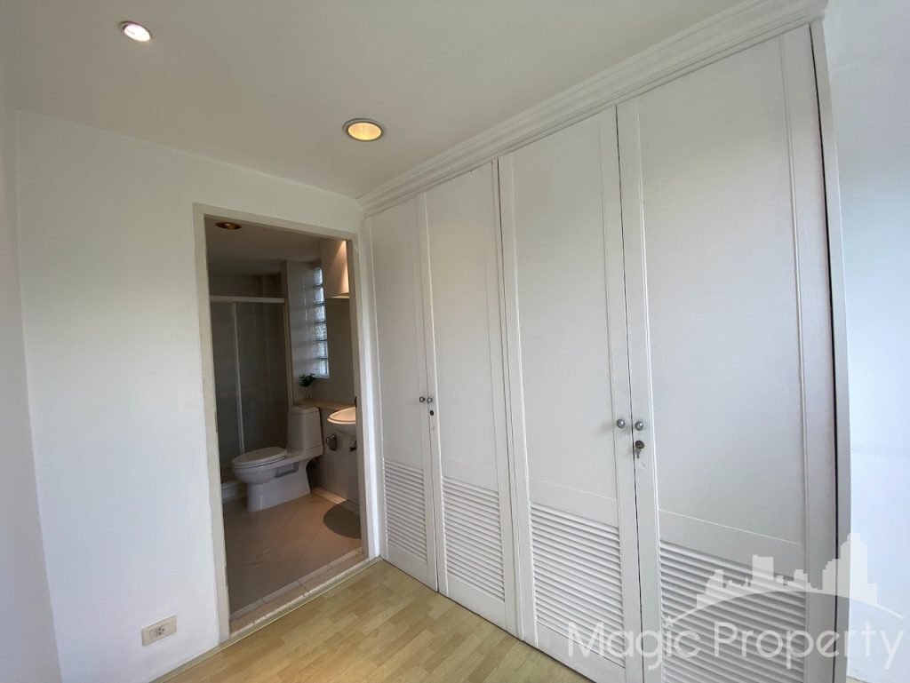 Property Image – House For Sale in Lakewood Country Club