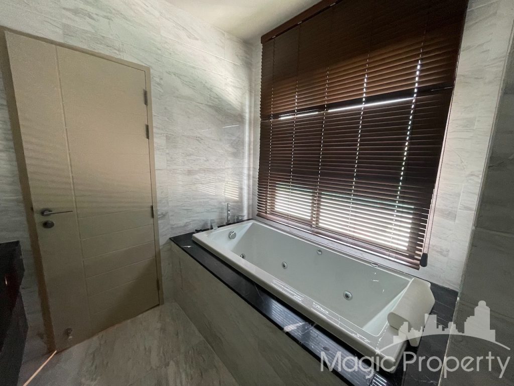 Property Image – Grand Bangkok Boulevard Rama 9