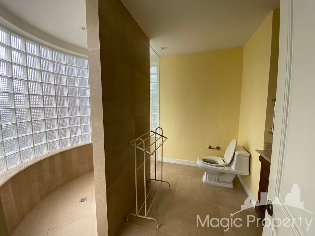 Property Image – Chidlom Place Condominium