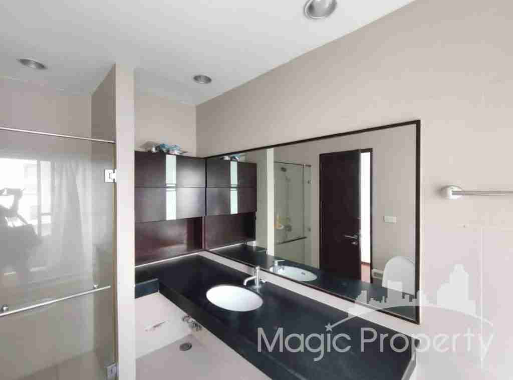 Property Image – Noble Ora