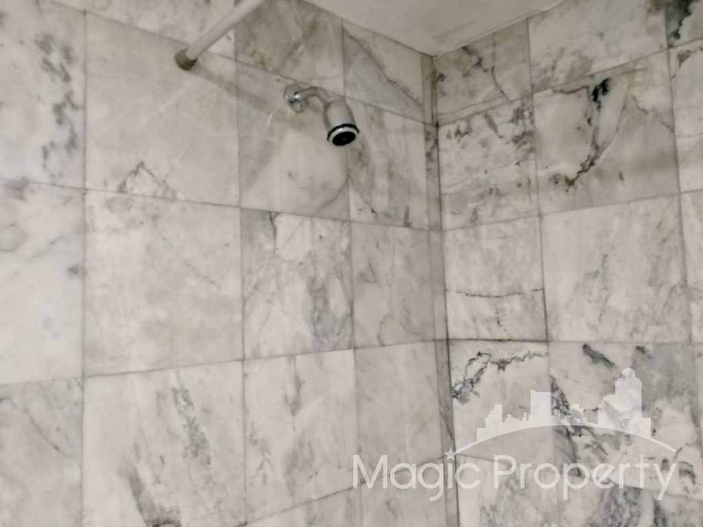 Property Image – State Tower Condominium