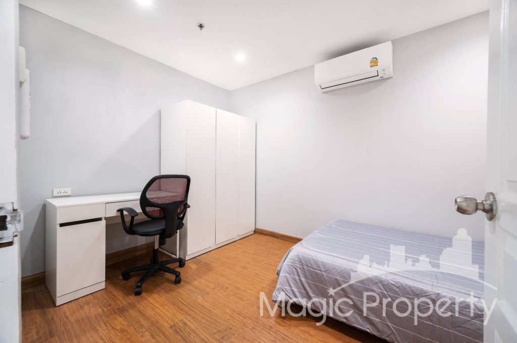 Property Image – The Waterford Diamond