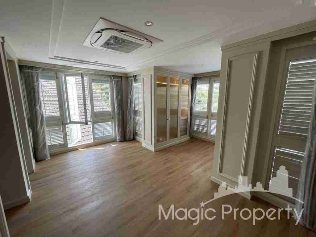 Property Image – Townhouse Ekkamai Soi 10 For Sale
