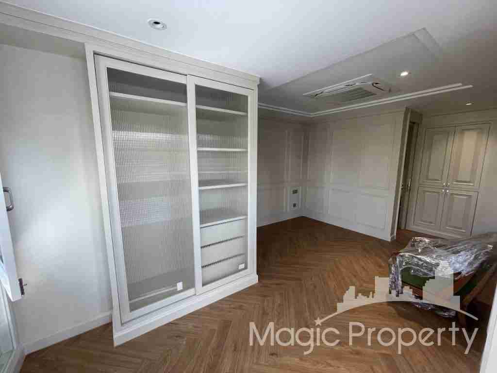 Property Image – Townhouse Ekkamai Soi 10 For Sale