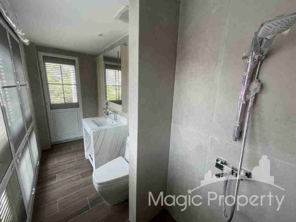 Property Image – Townhouse Ekkamai Soi 10 For Sale