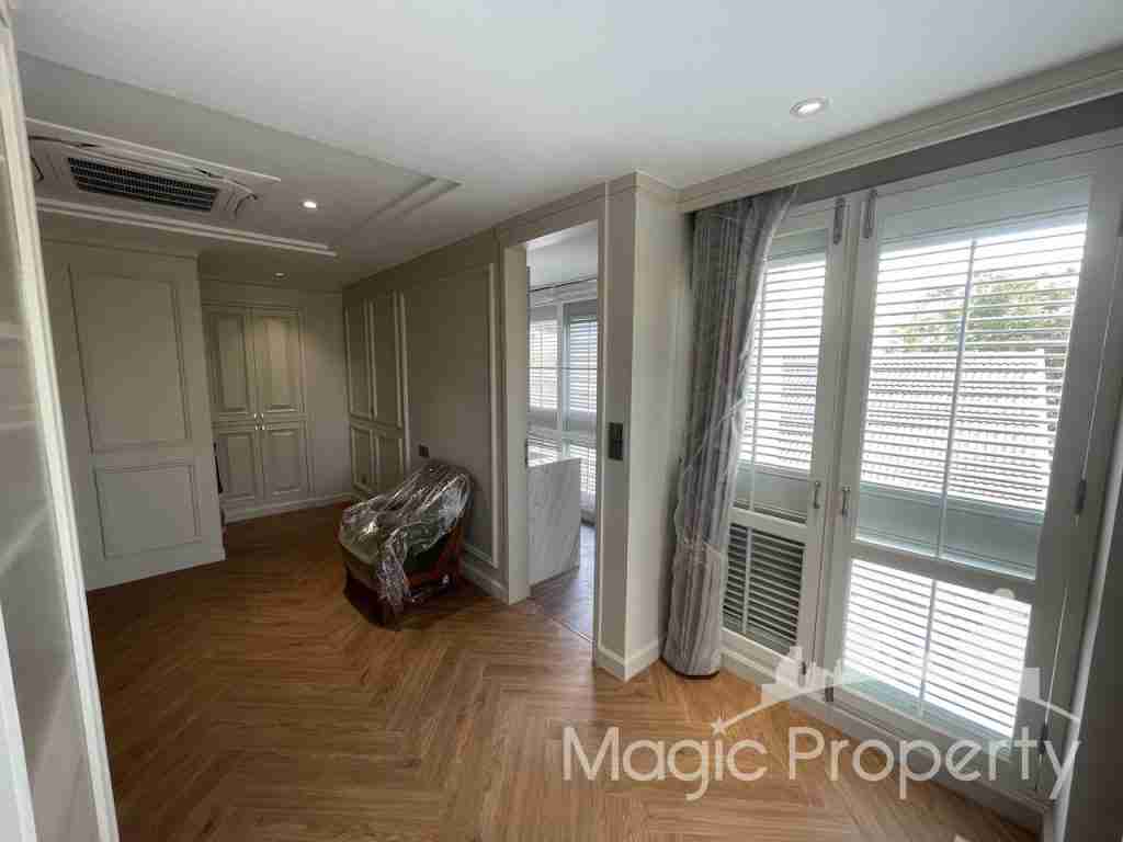Property Image – Townhouse Ekkamai Soi 10 For Sale