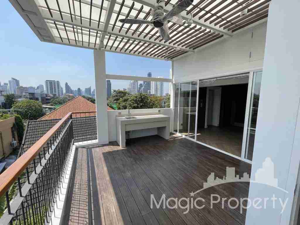 Property Image – Townhouse Ekkamai Soi 10 For Sale