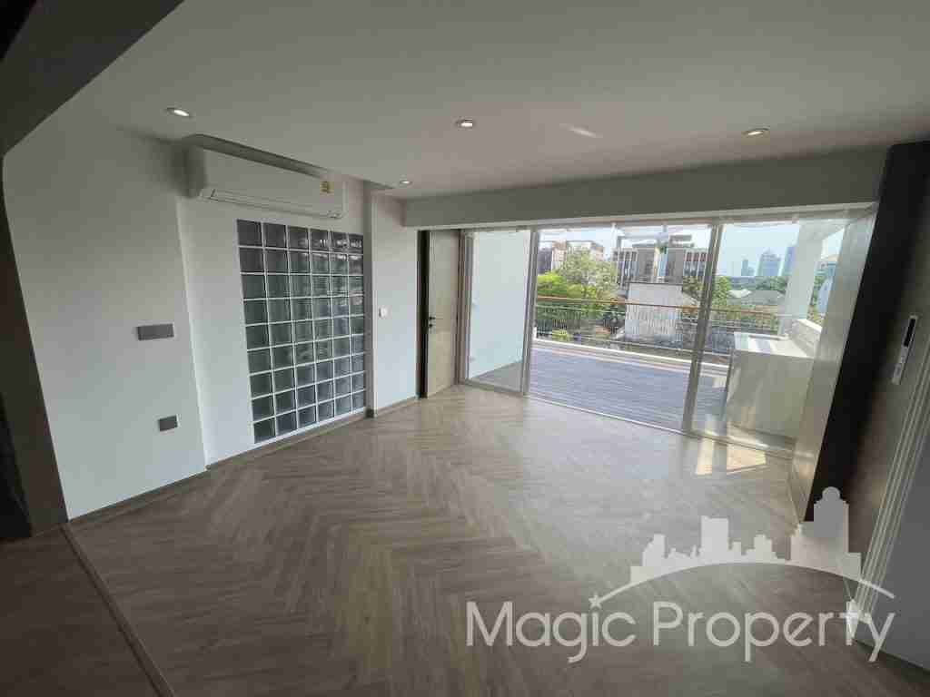 Property Image – Townhouse Ekkamai Soi 10 For Sale