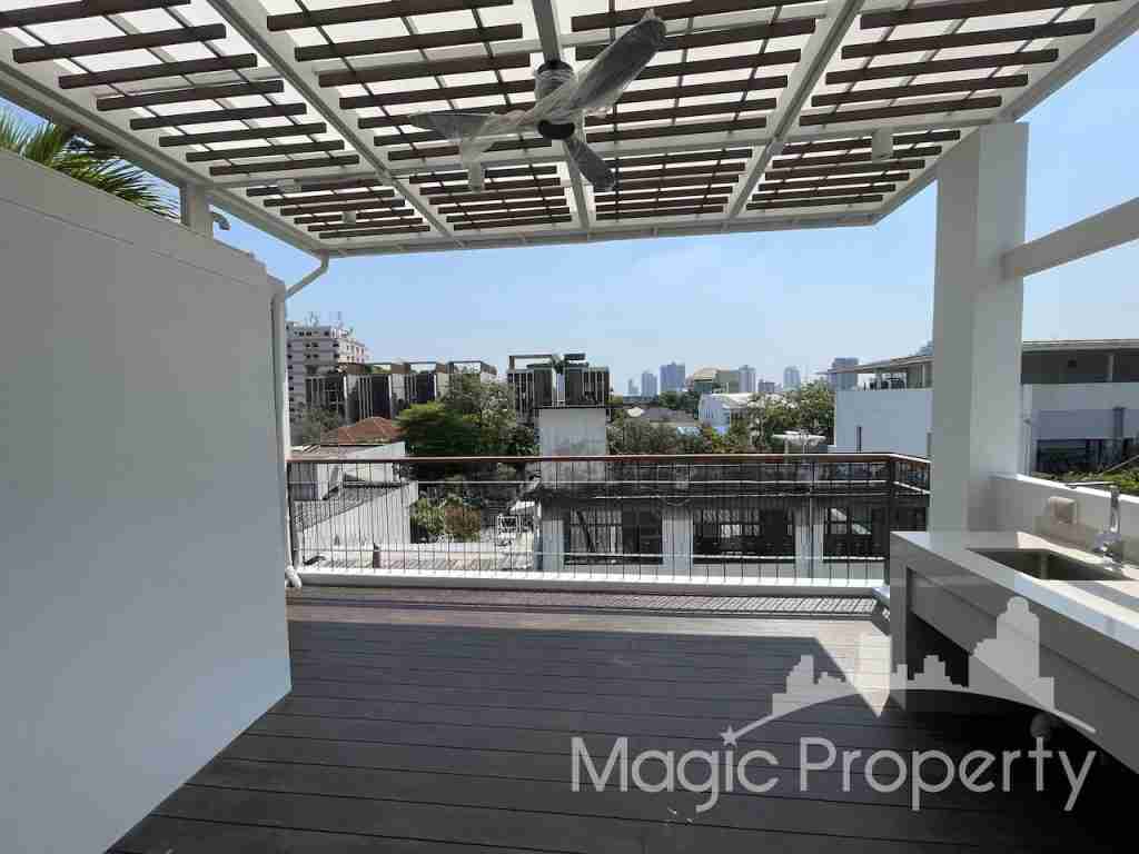 Property Image – Townhouse Ekkamai Soi 10 For Sale