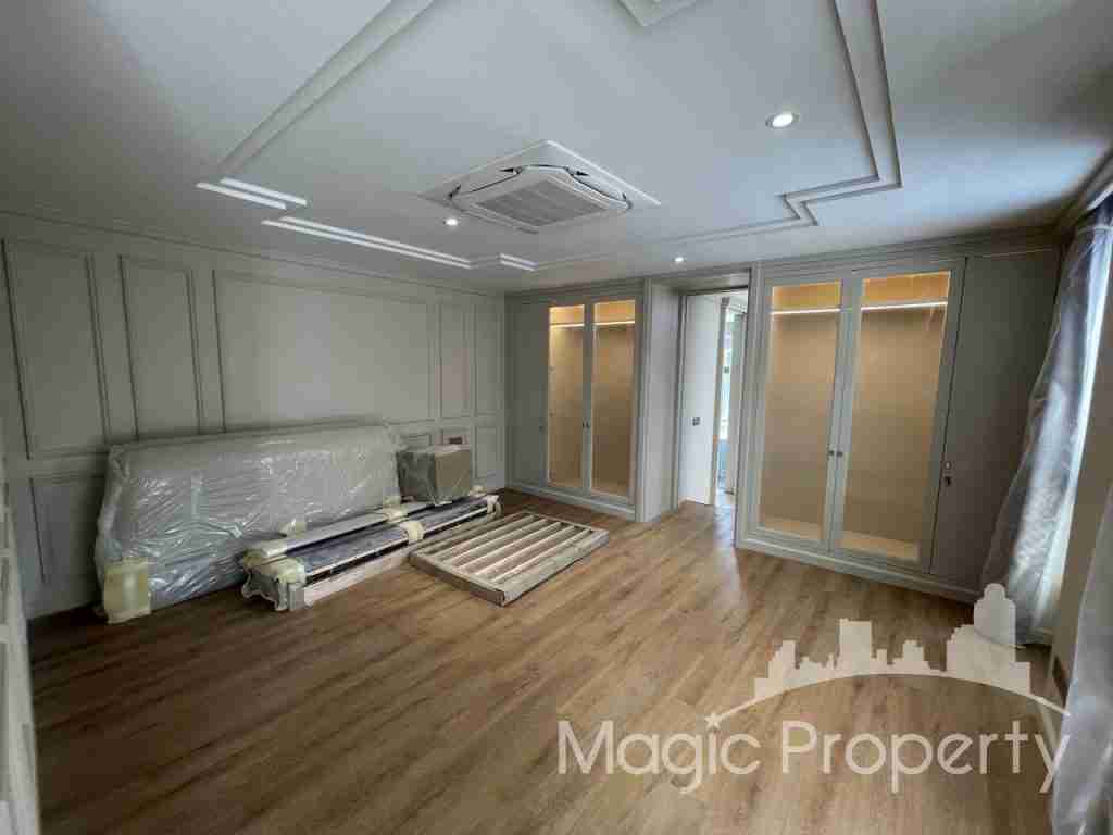 Property Image – Townhouse Ekkamai Soi 10 For Sale
