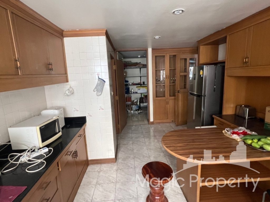 Property Image – Tai Ping Towers