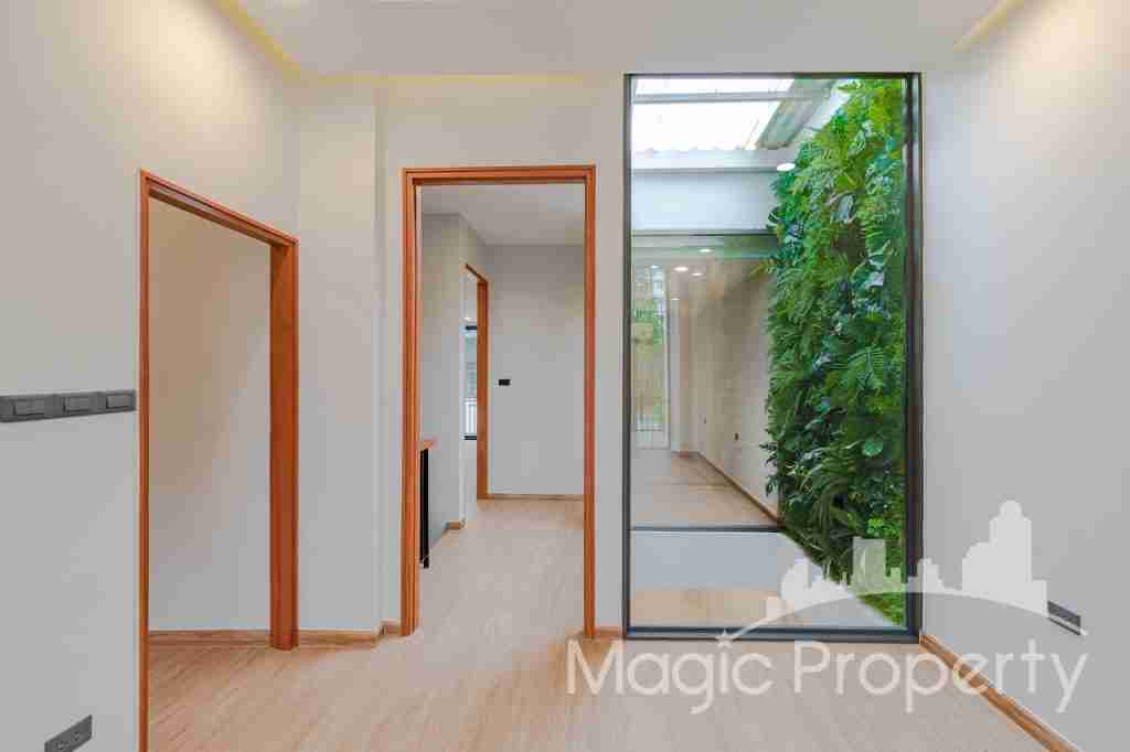 Property Image – Townhouse Ekkamai 12 Alley