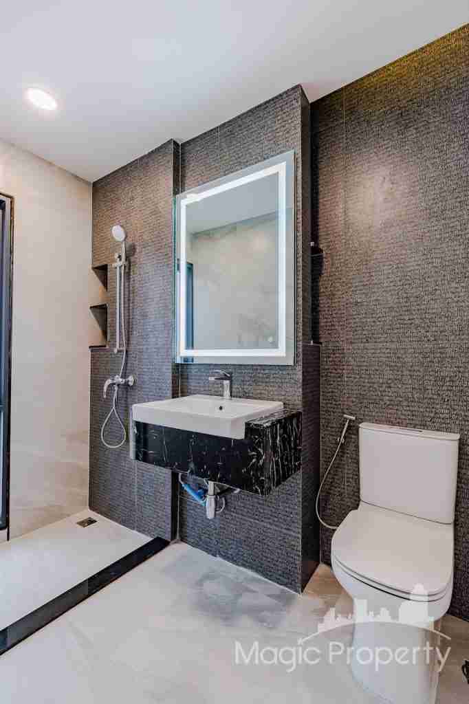 Property Image – Townhouse Ekkamai 12 Alley