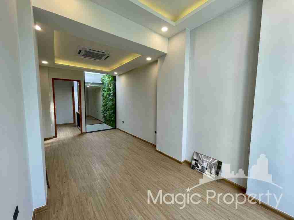 Property Image – Townhouse Ekkamai 12 Alley