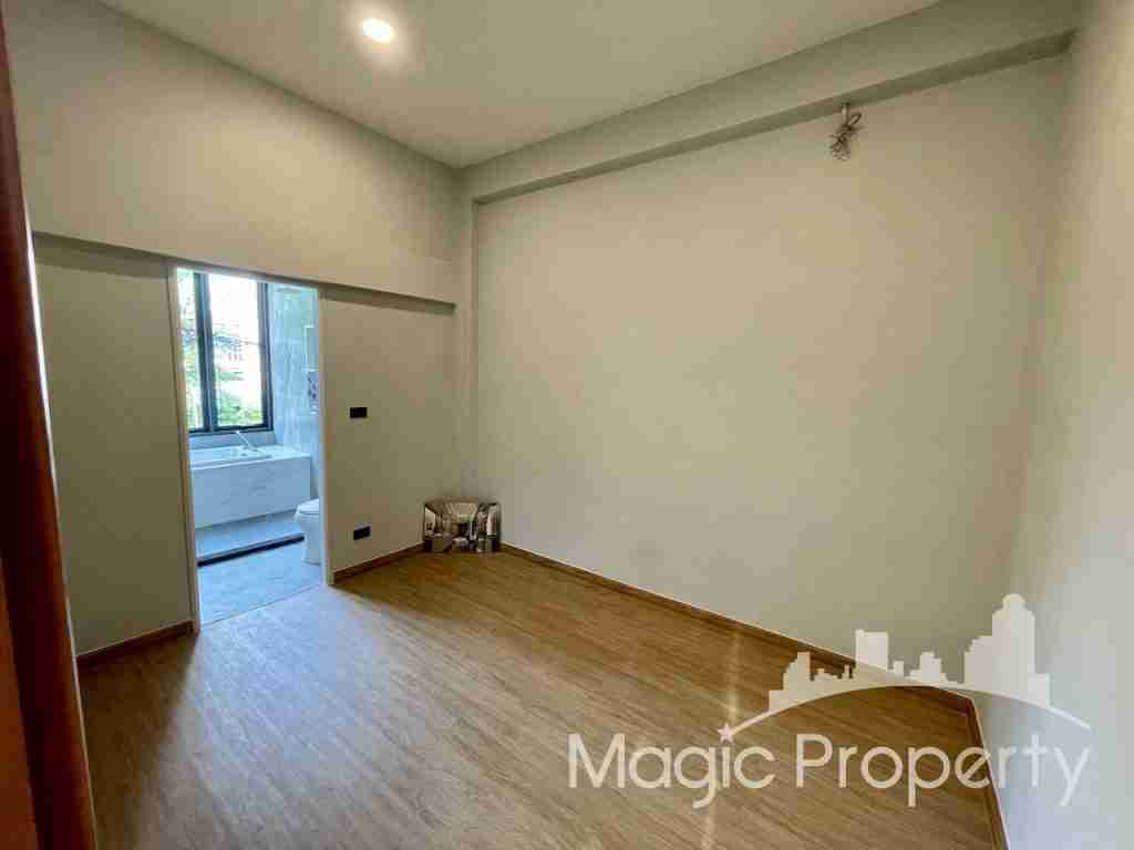 Property Image – Townhouse Ekkamai 12 Alley