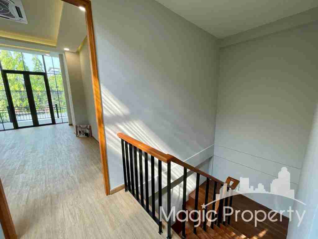 Property Image – Townhouse Ekkamai 12 Alley