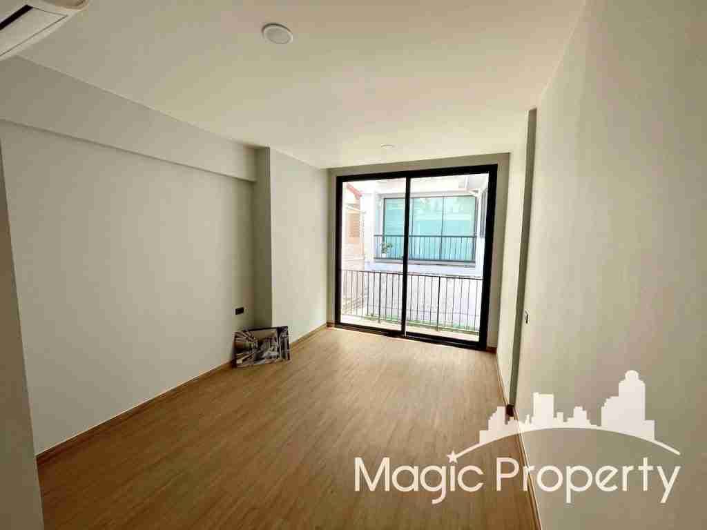 Property Image – Townhouse Ekkamai 12 Alley